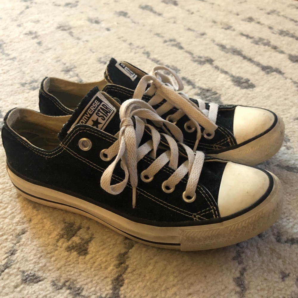 Converse All Star Low Tops - Black - size 7